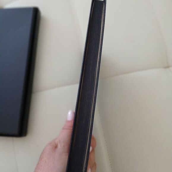 Black Give nchy Embossed Notebook with Box - Picture 5 of 5